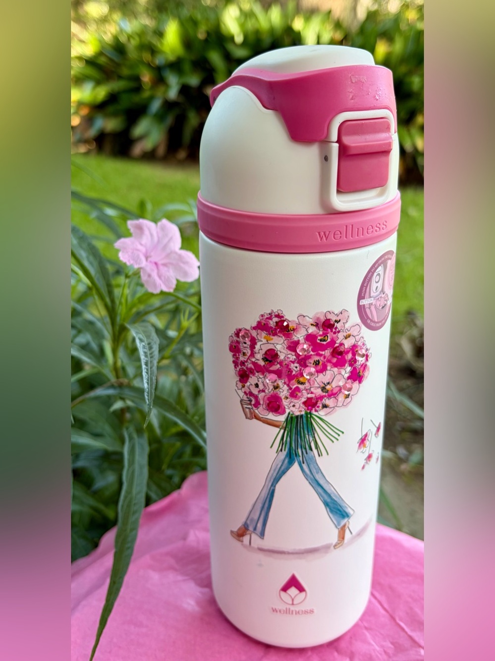 NWT WELLNESS 20oz beautiful tumbler/Moleskin Notebook/Camellia hair clips & more - Picture 2 of 6